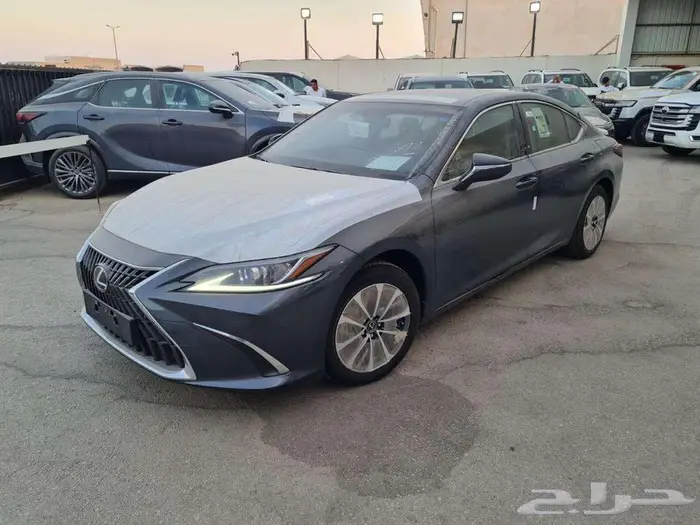 لكزس ES300h هايبرد 2025   رمادي 2