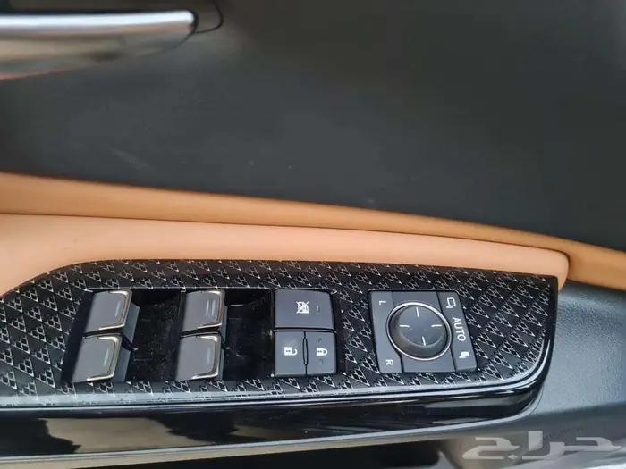 لكزس ES300h هايبرد 2025   رمادي 14