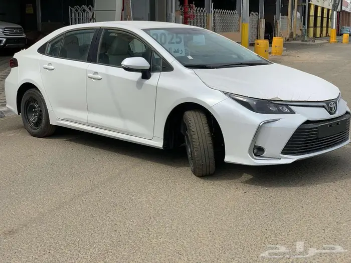 تويوتا كورولا 2.0 ستاندر 1