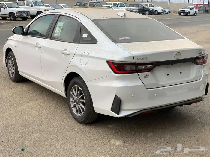 تويوتا يارس 2026 ستاندر 5