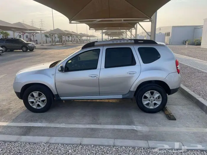 Duster 2015 like new داستر نظيف 4