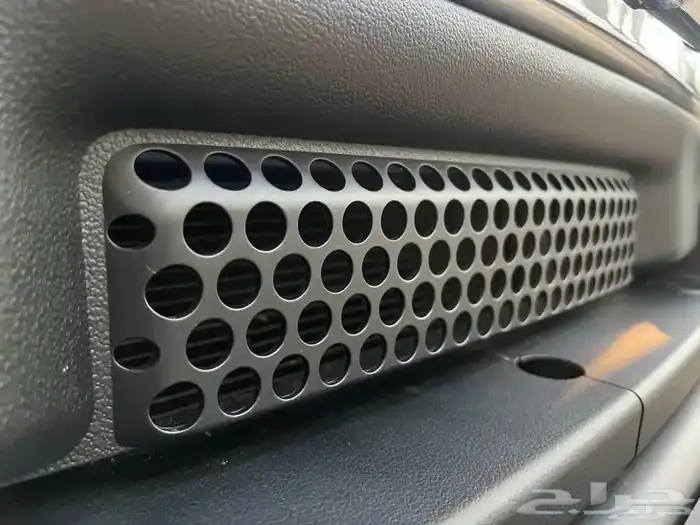 مخزن همر 2006 الجميح عداد 165 الف كم فقط 73