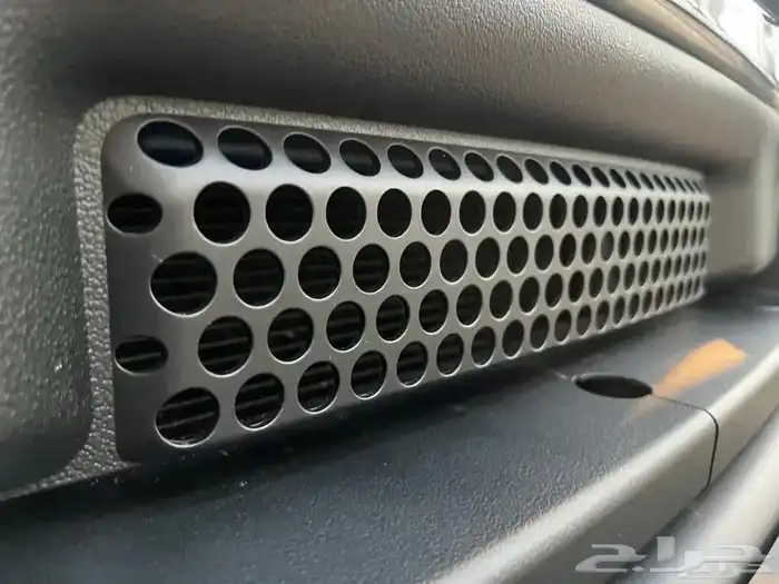 مخزن همر 2006 الجميح عداد 165 الف كم فقط 10