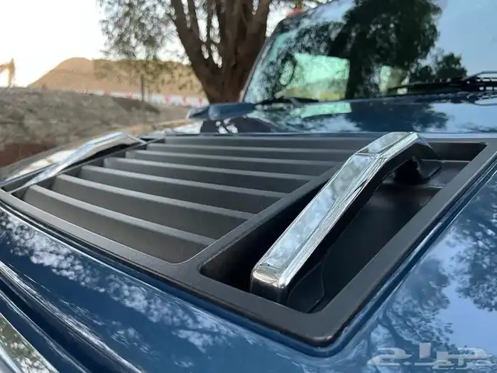 مخزن همر 2006 الجميح عداد 165 الف كم فقط 24