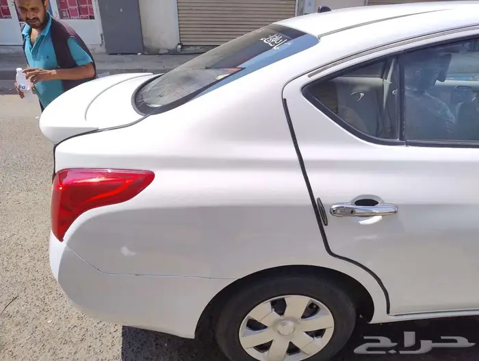 Nissan sunny to sell.20 sr 2