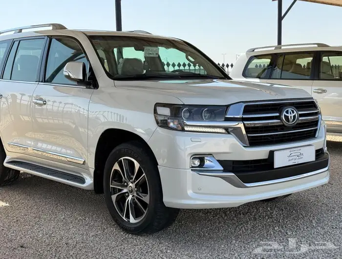 لاندكروزر GXR 2020 تورنق سعودي ماشي 72 فقط 1