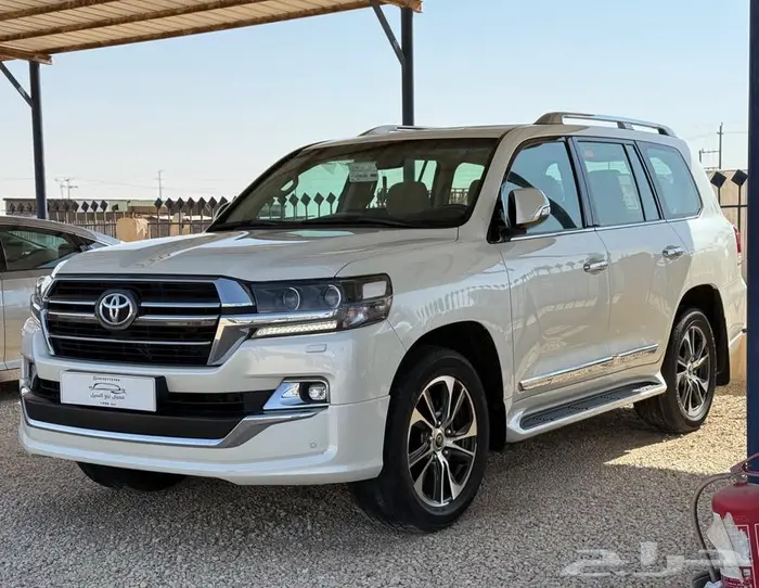 لاندكروزر GXR 2020 تورنق سعودي ماشي 72 فقط 4