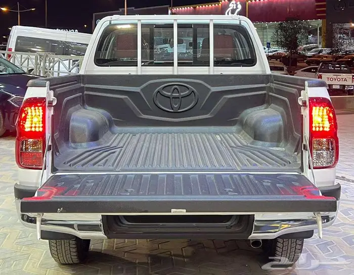 تويوتا هايلوكي GL2 سلق 2025 3