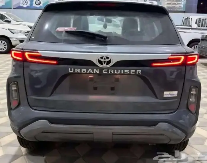 تويوتا اوربان كروزر 2026-متوفر فل كامل-واستاندر 10