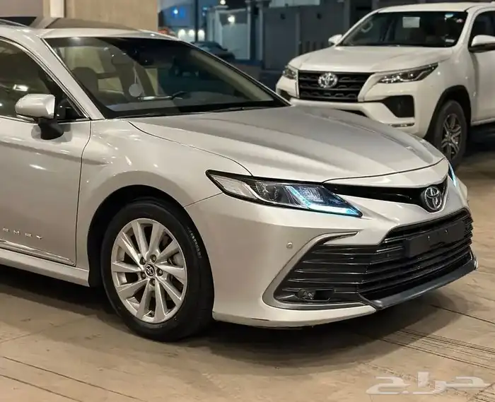 كامري 2024 فل كامل بنزين سعودي 14