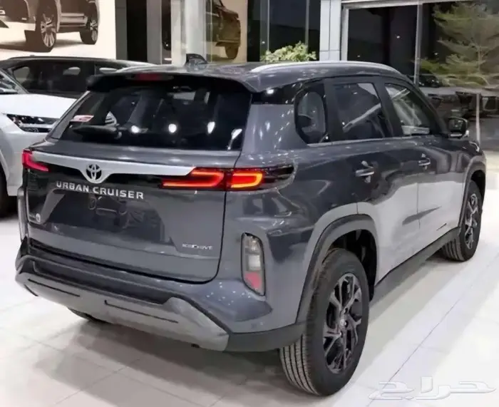 تويوتا اوربان كروزر 2026-متوفر فل كامل-واستاندر 6