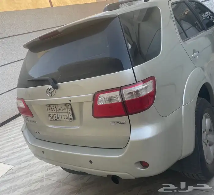 فورتشنر 2011 3