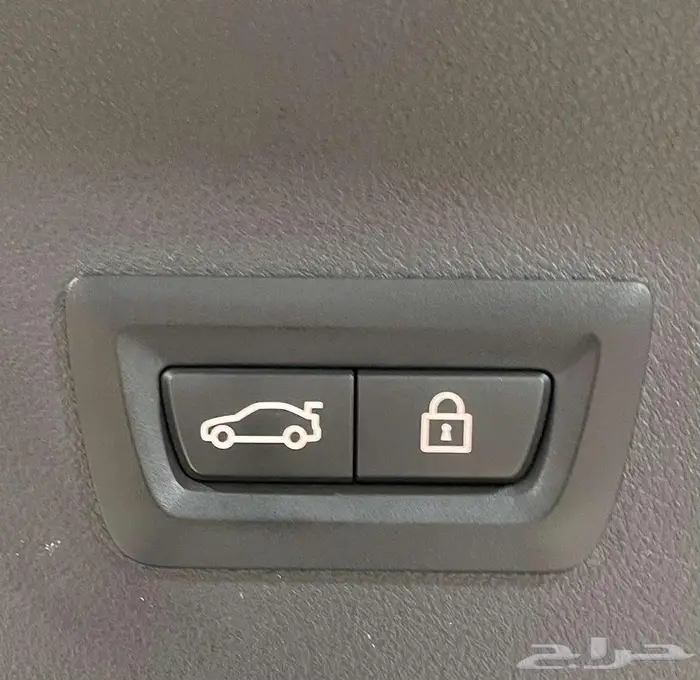 بي ام دبليو2021 IM30 X4 33