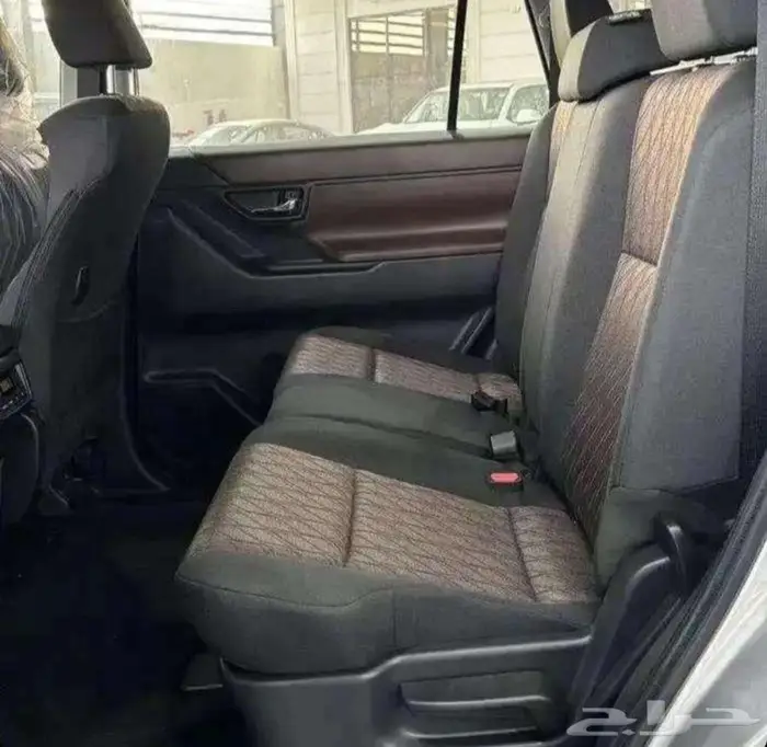 تويوتا انوفا بنزين 2025 و 2026 كاش واقساط 5