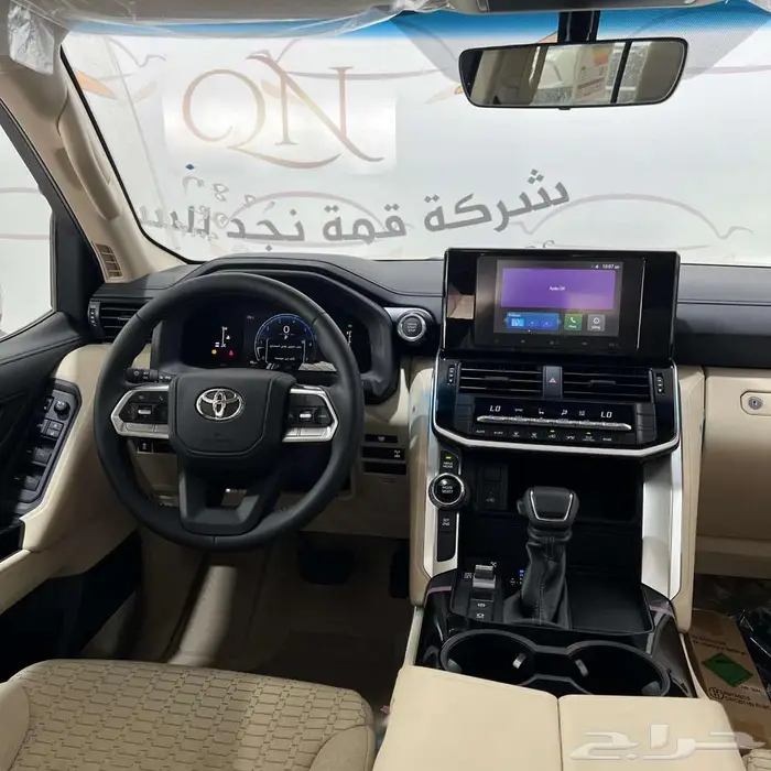 لاندكروزر GXR رقم 2 دبل بنزين تماتيك بريمي 2025 7