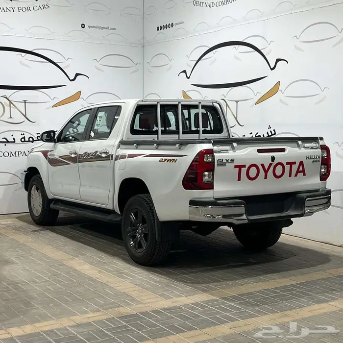 هايلوكس GLXS م2.7 فل كامل دبل بنزين تماتيك بريمي 2025 2