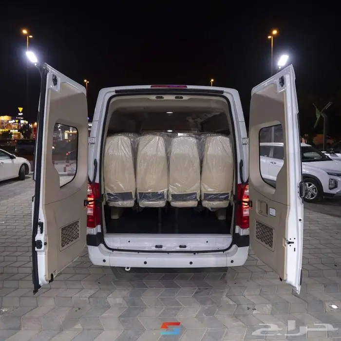 باص فوتون 18 راكب موديل 2025 7