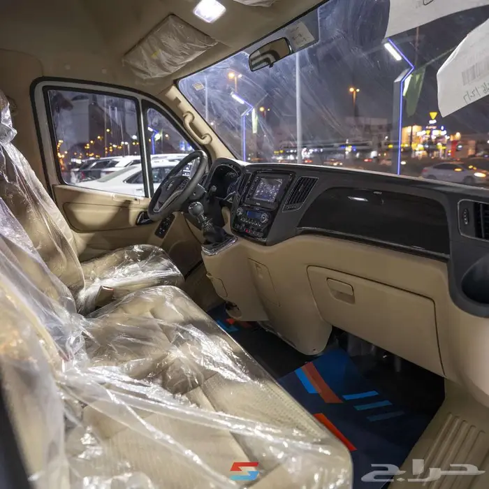 باص فوتون 18 راكب موديل 2025 11