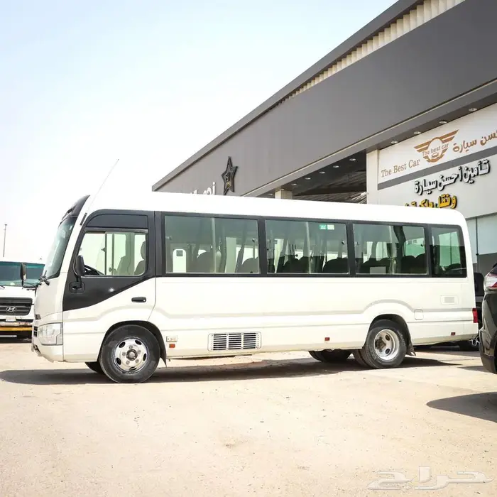 باص تويوتا كوستر موديل 2020 مجهز من ارمكو 3