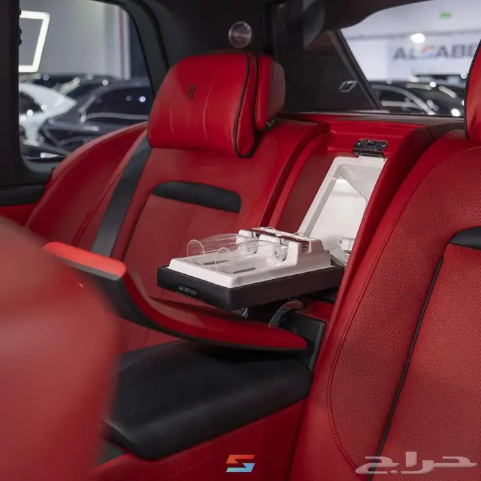 رولز رويس كولينان موديل 2020 23