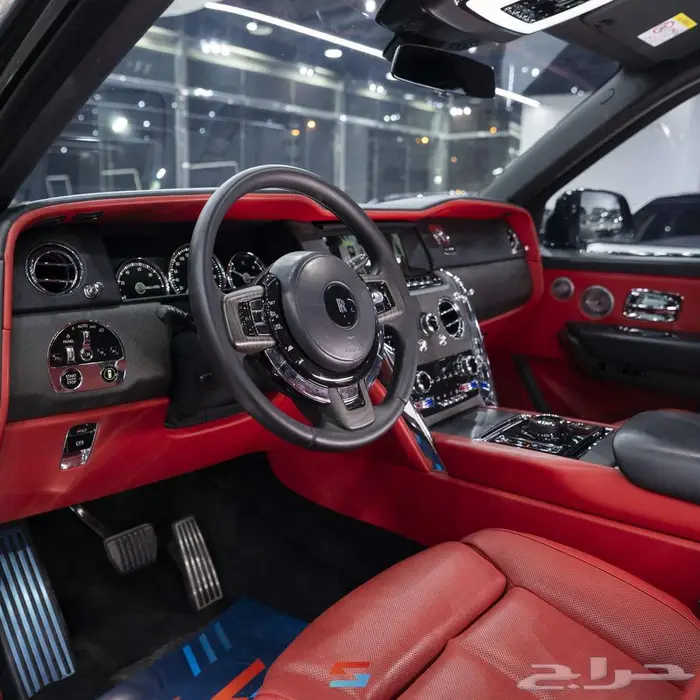 رولز رويس كولينان موديل 2020 27