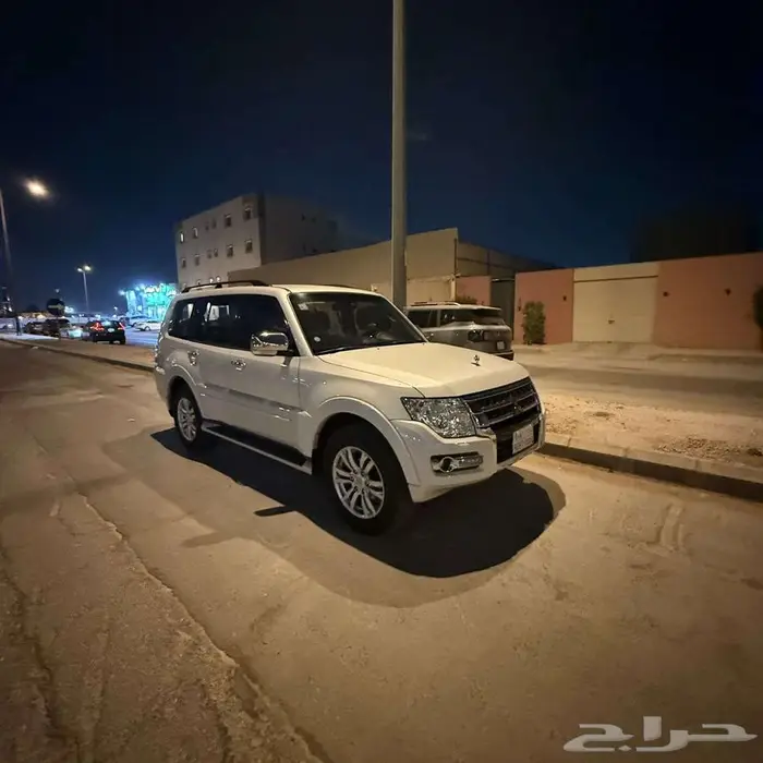 باجيرو فل كامل ماكينة 3.5 سعودي 20