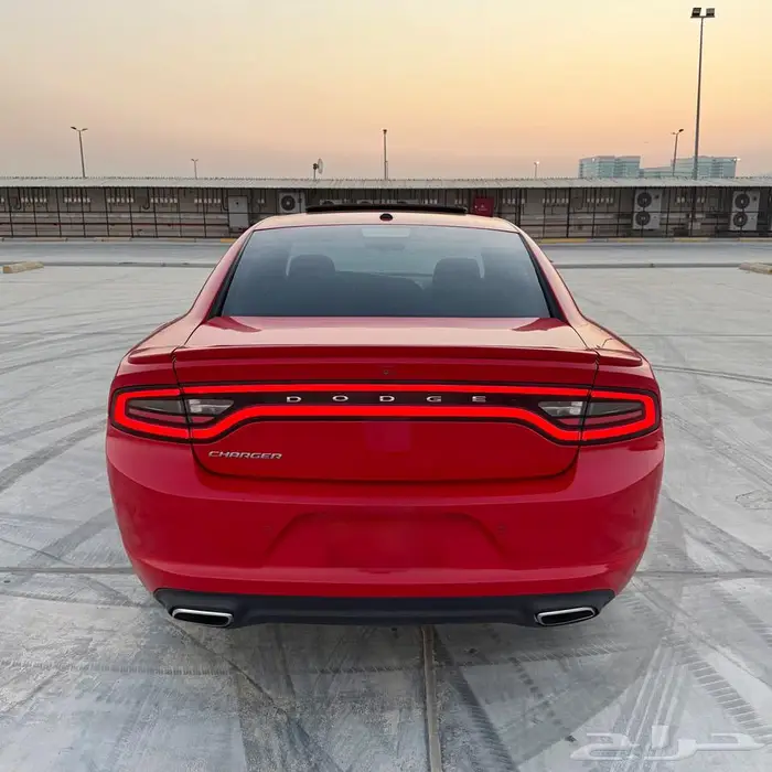 دودج تشارجر رالي لون مميز 2016 Dodge Charger Rally 2