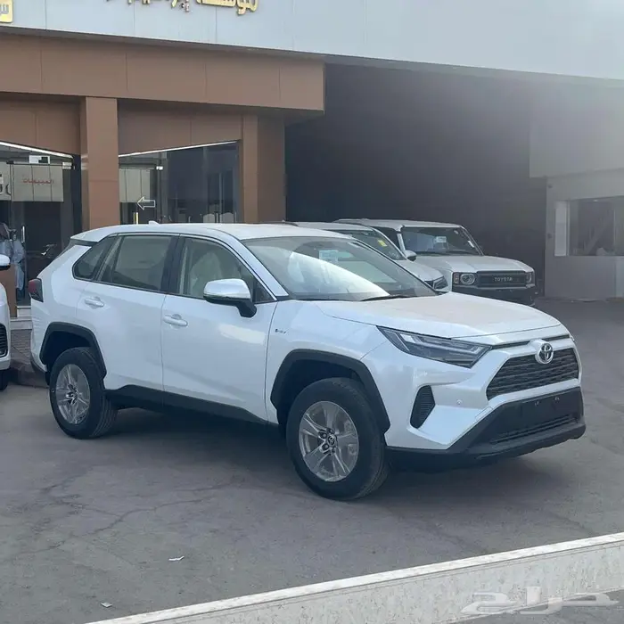 تويوتا راف فور نص فل هايبرد XLE HEV 2025 0