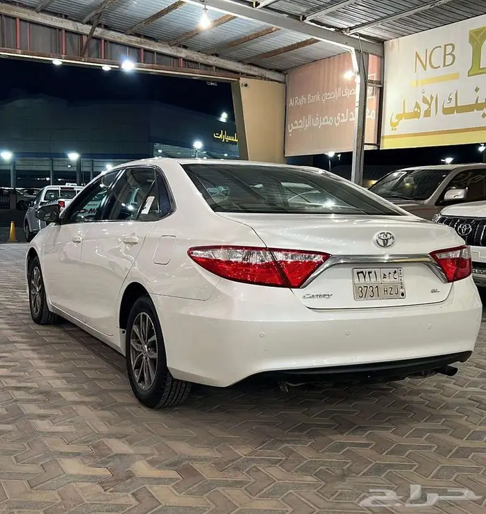 تويوتا كامري 2016 gl مخزن مالك واحد 3