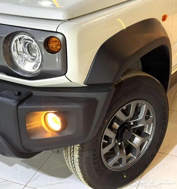 سوزوكي جيمني 2025 كاش واقساط لدى شركة خالد للسيارات 3