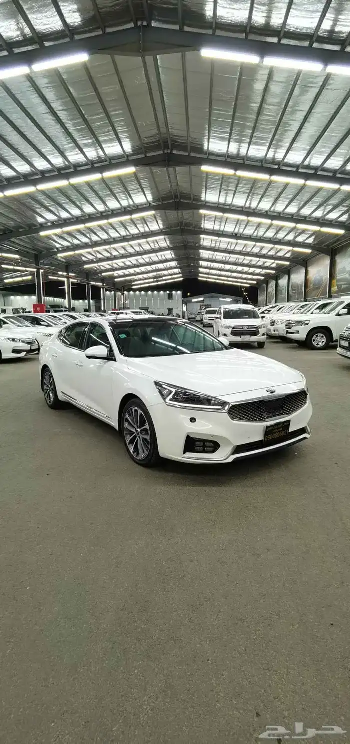 كيا كادنزا الموديل 2017 فل كامل 6 سلندر 0