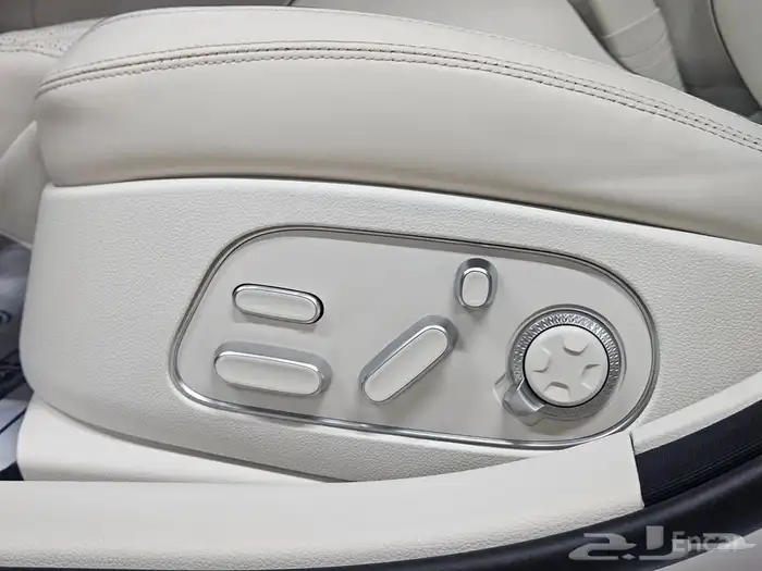 Genesis G90 eS C AWD 2023 15