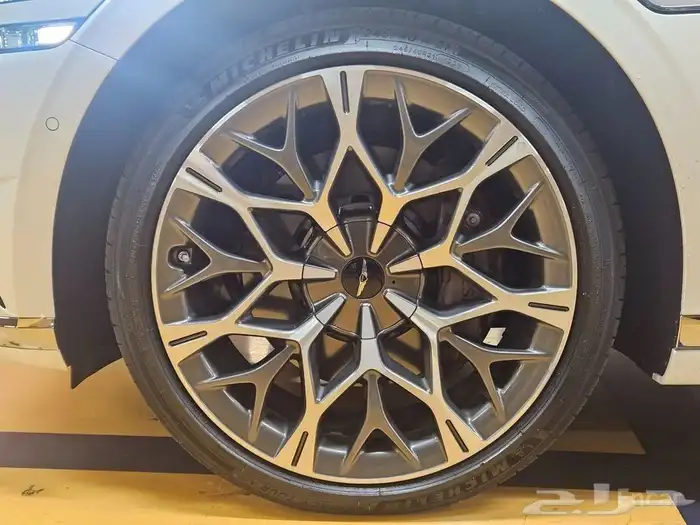 Genesis G90 eS C AWD 2023 2