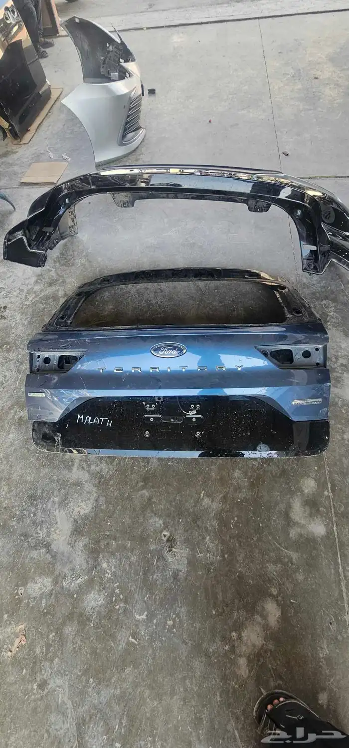 صدام تيريتوري ترتوري شنطه شمعات شمعه فورد تورس شمعه ترتوري 0