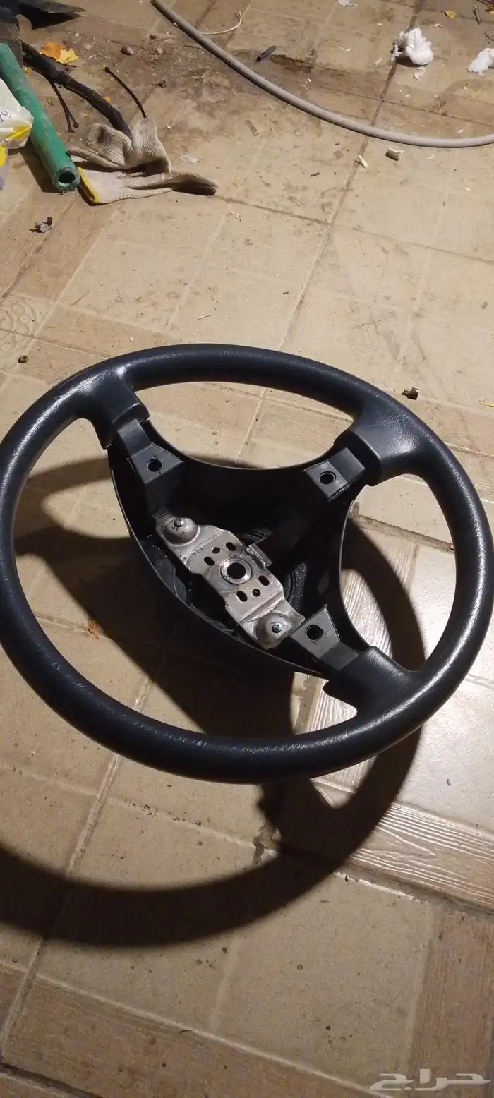 طاره هايلكس بعروقه اللون اسود بدون مظرب ب250 حد 0