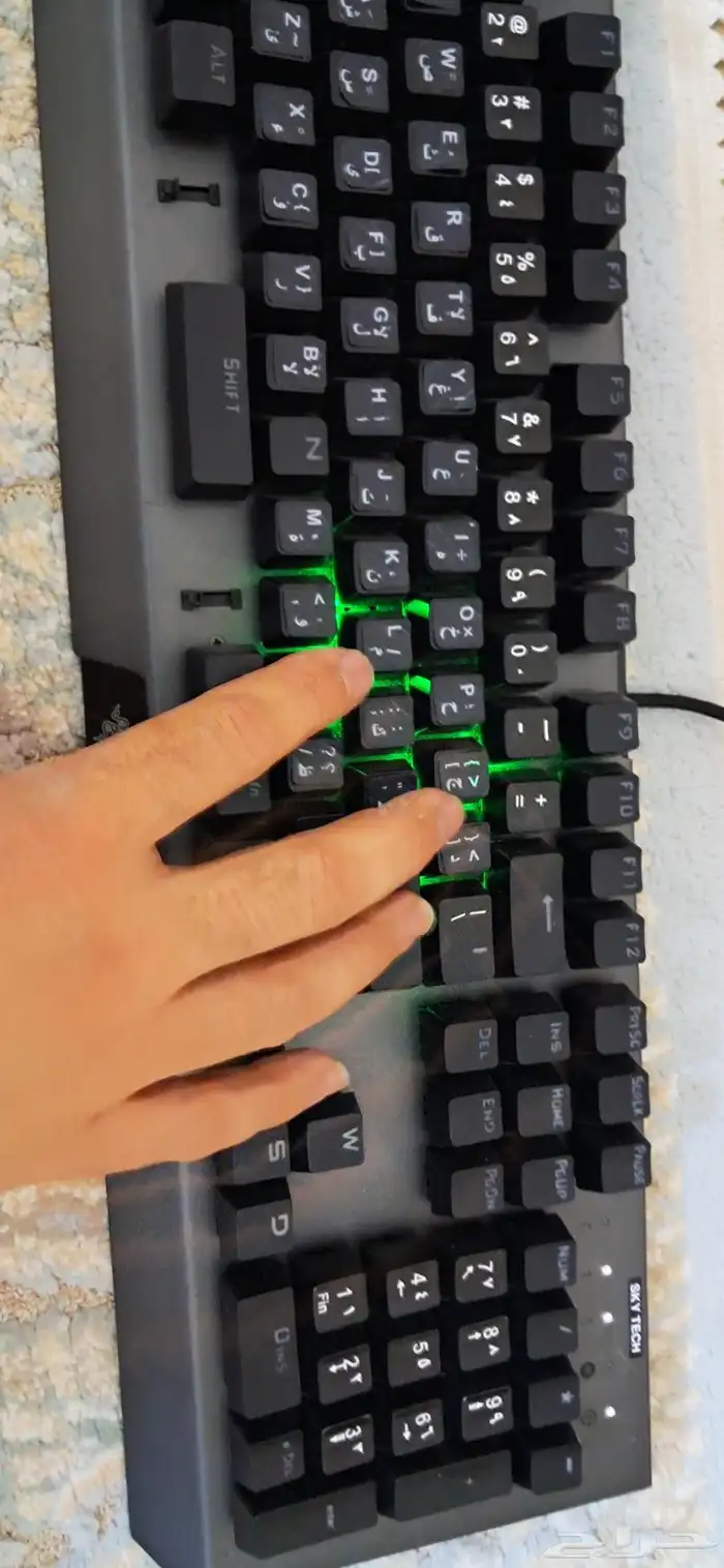 كيبورد من ليزر حاله فوق الممتاز 1