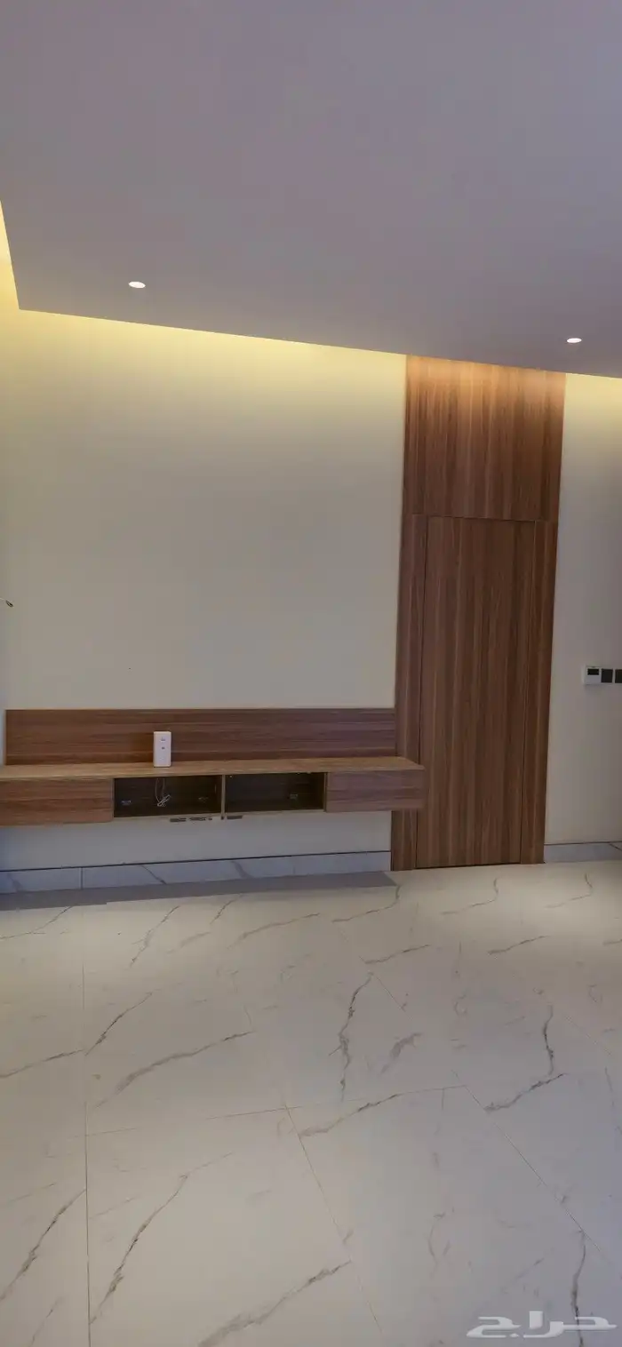 دولاب عبايا وديكورات 5