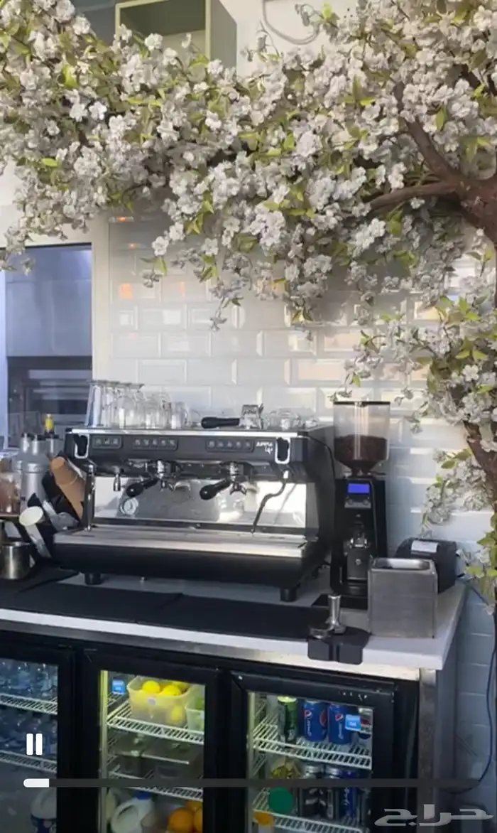 معدات مطاعم وكافيهات كاملة للبيع 6