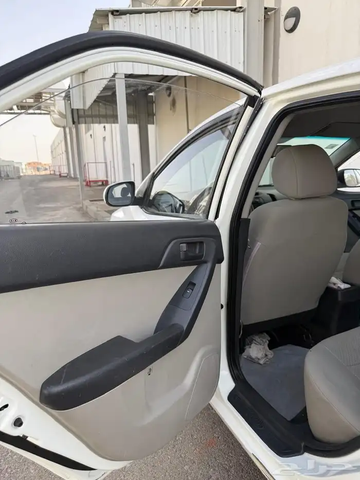 كيا سيراتو 2012 اتوماتيك بحالة جيدة للبيع 6