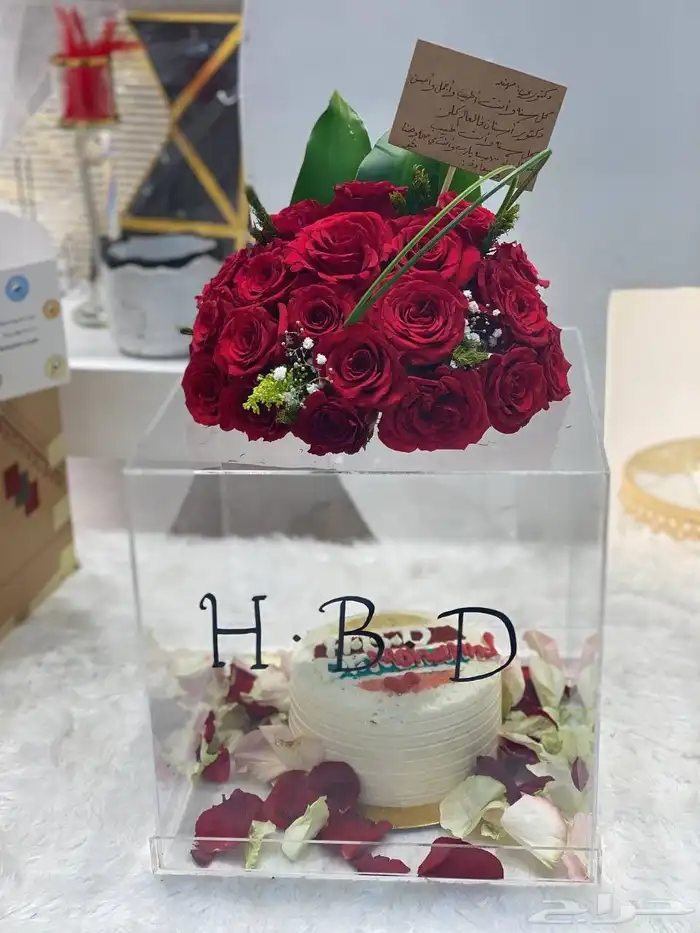 ورد وكيك ... تجمع الورد والكيك في هدية واحدة 1