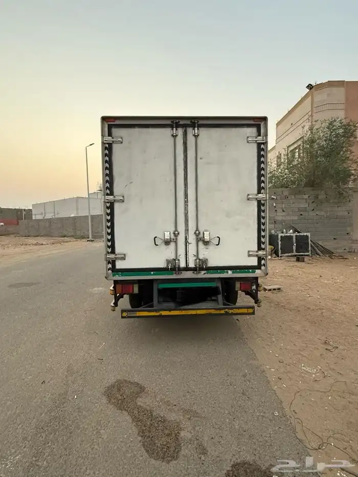 نوع السيارة   ايسوزو دينا تبريد   موديل السيارة   2016 3