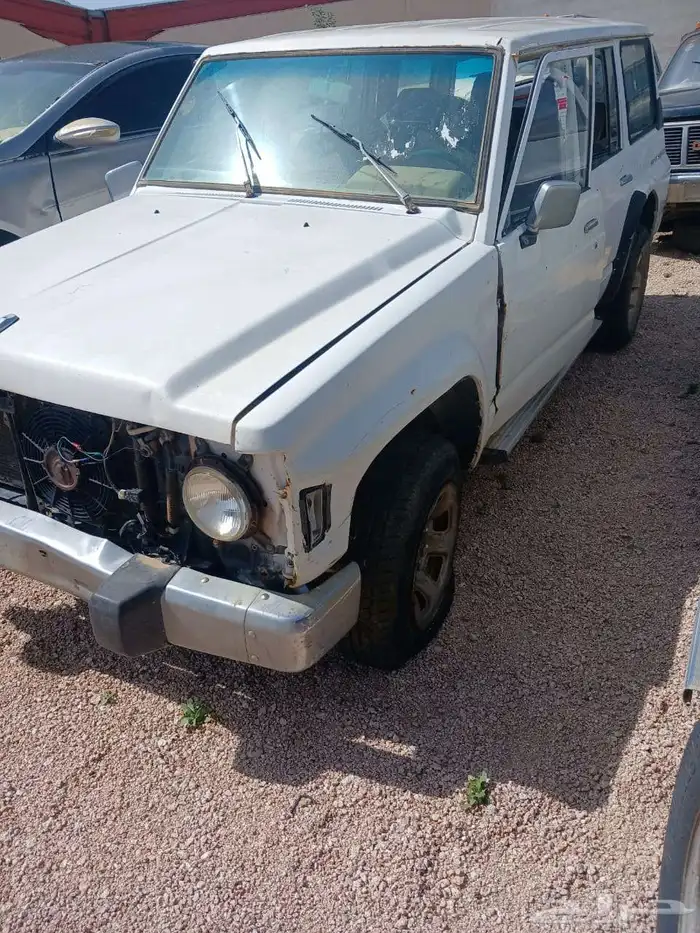 قطع غيار تشليح باترول موديل التسعينات 4