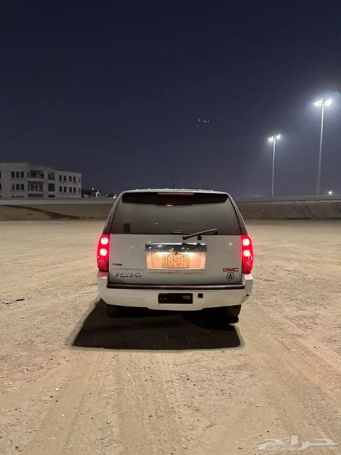 جمس يوكن XL 2007 ابيض 4