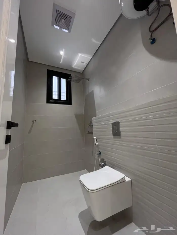 للبيع دور مستقل فى خميس مشيط على مساحه أرض500متر بسعر 700الف 5