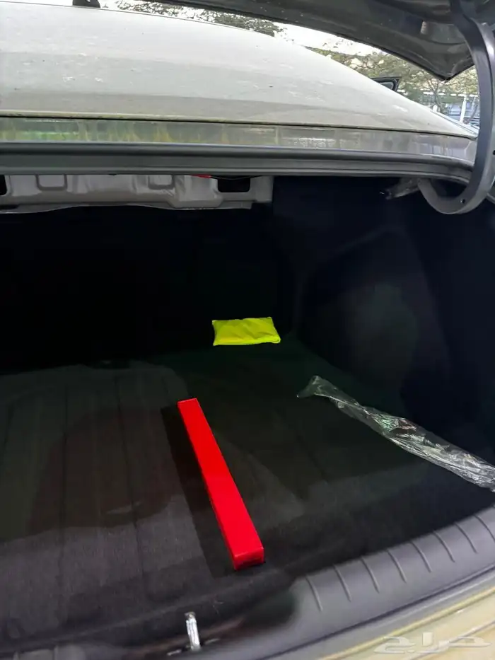 للبيع هيونداي النترا 2025 كمفورت اصفار 18