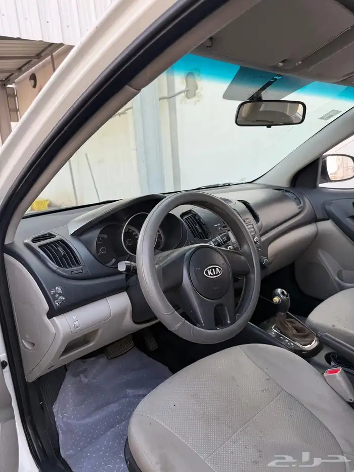 كيا سيراتو 2012 اتوماتيك بحالة جيدة للبيع 4