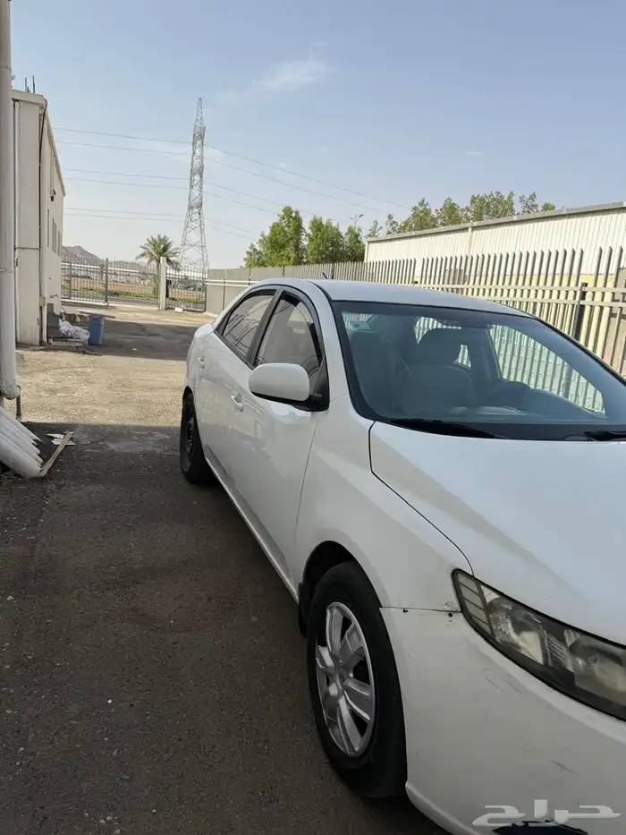 كيا سيراتو 2012 اتوماتيك بحالة جيدة للبيع 1