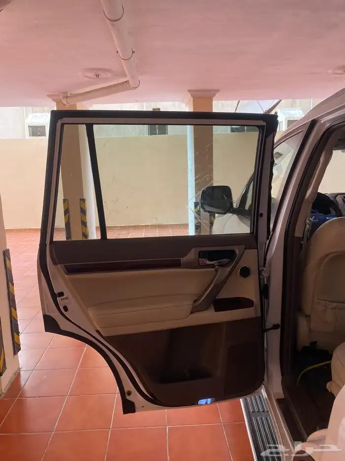 لكزس 2010بلد 9