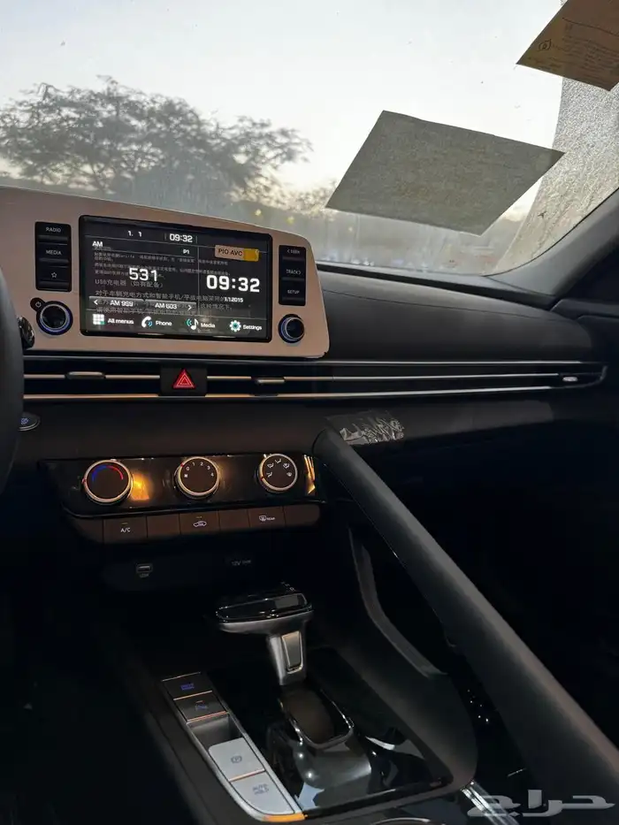 للبيع هيونداي النترا 2025 كمفورت اصفار 10