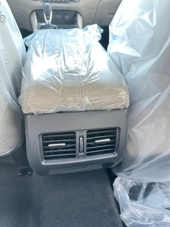 نيسان التيما نص فل موديل 26 8